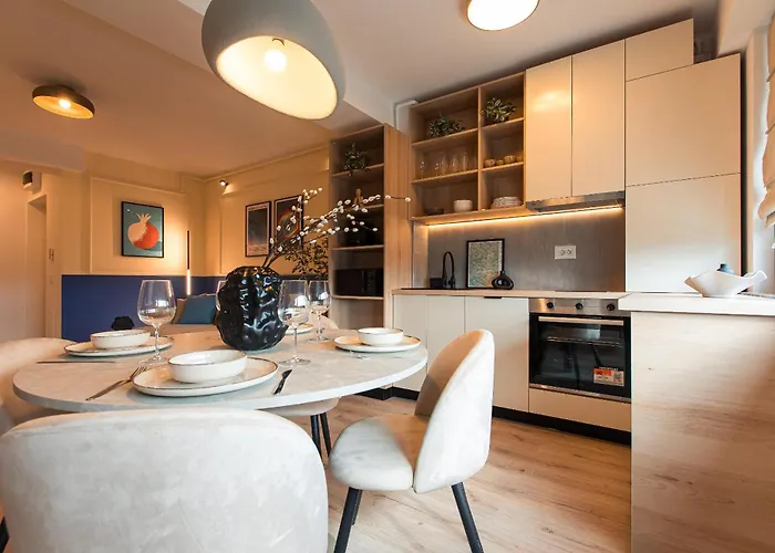 Apartment Ivory Design With Balcony By Blvd 36b5 - Free Parking Bucharest