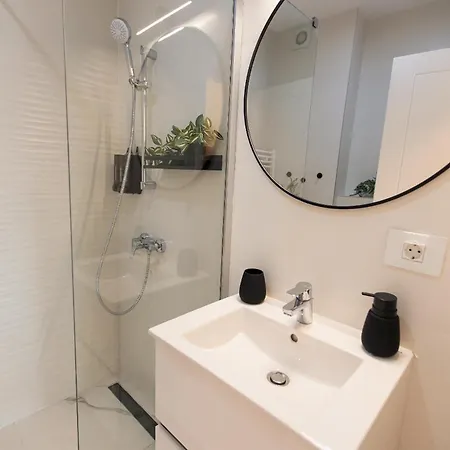 Apartment Ivory 36B5 *