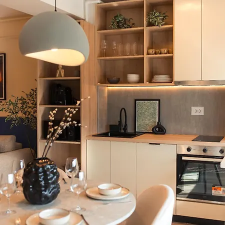 Ivory 36B5 Apartment