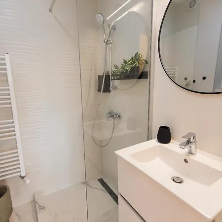 Ivory 36B5 *