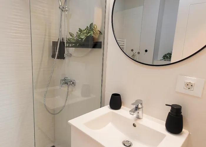 Appartamento Ivory Design With Balcony By Blvd 36b5 - Free Parking *