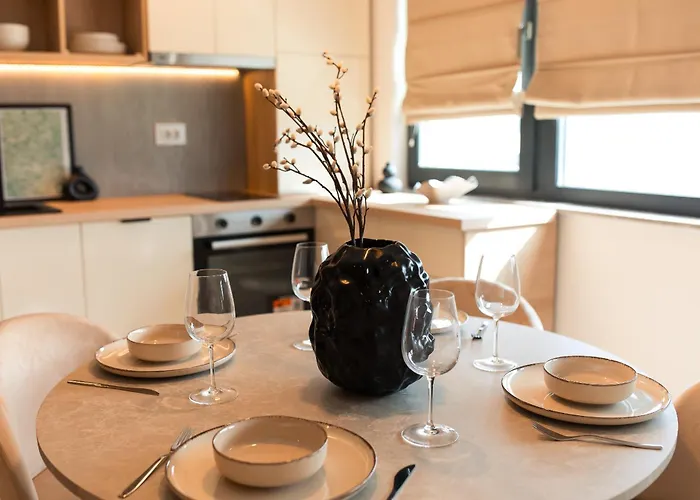 Ivory Design With Balcony By Blvd 36b5 - Free Parking Bucarest